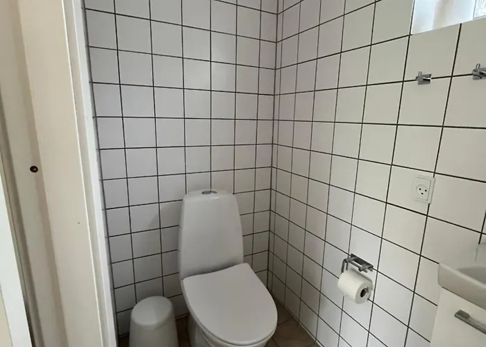 布勒德布罗登加姆勒克罗酒店 * Bredebro