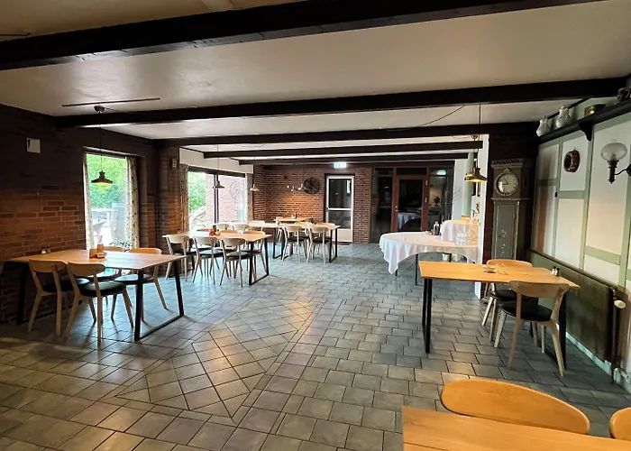 布勒德布罗登加姆勒克罗酒店 酒店 Bredebro
